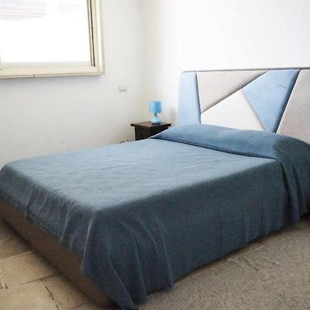Upstairs - Lazy Terrace Villa เลชเช ภายนอก รูปภาพ