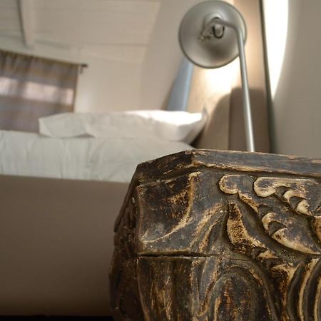 Upstairs - Lazy Terrace Villa เลชเช ภายนอก รูปภาพ