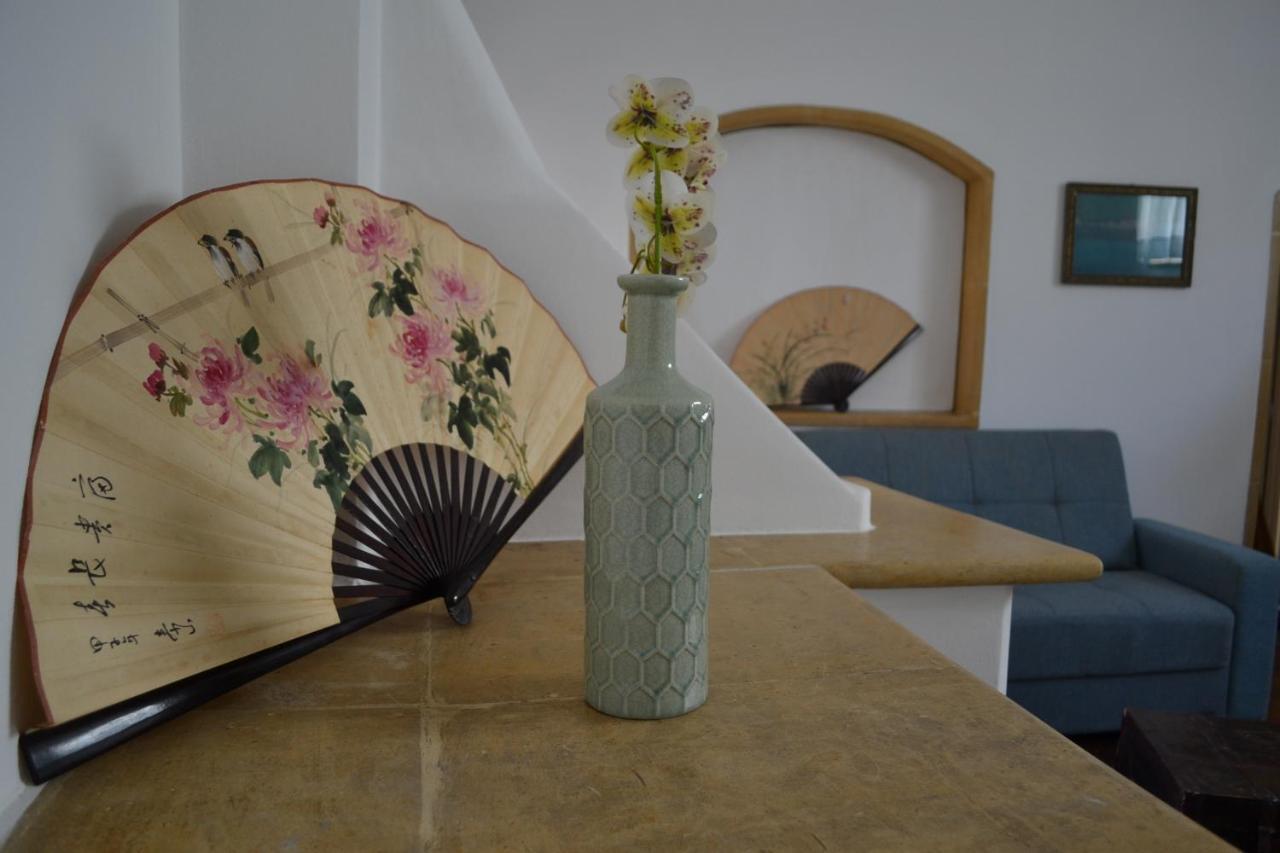 Upstairs - Lazy Terrace Villa เลชเช ภายนอก รูปภาพ